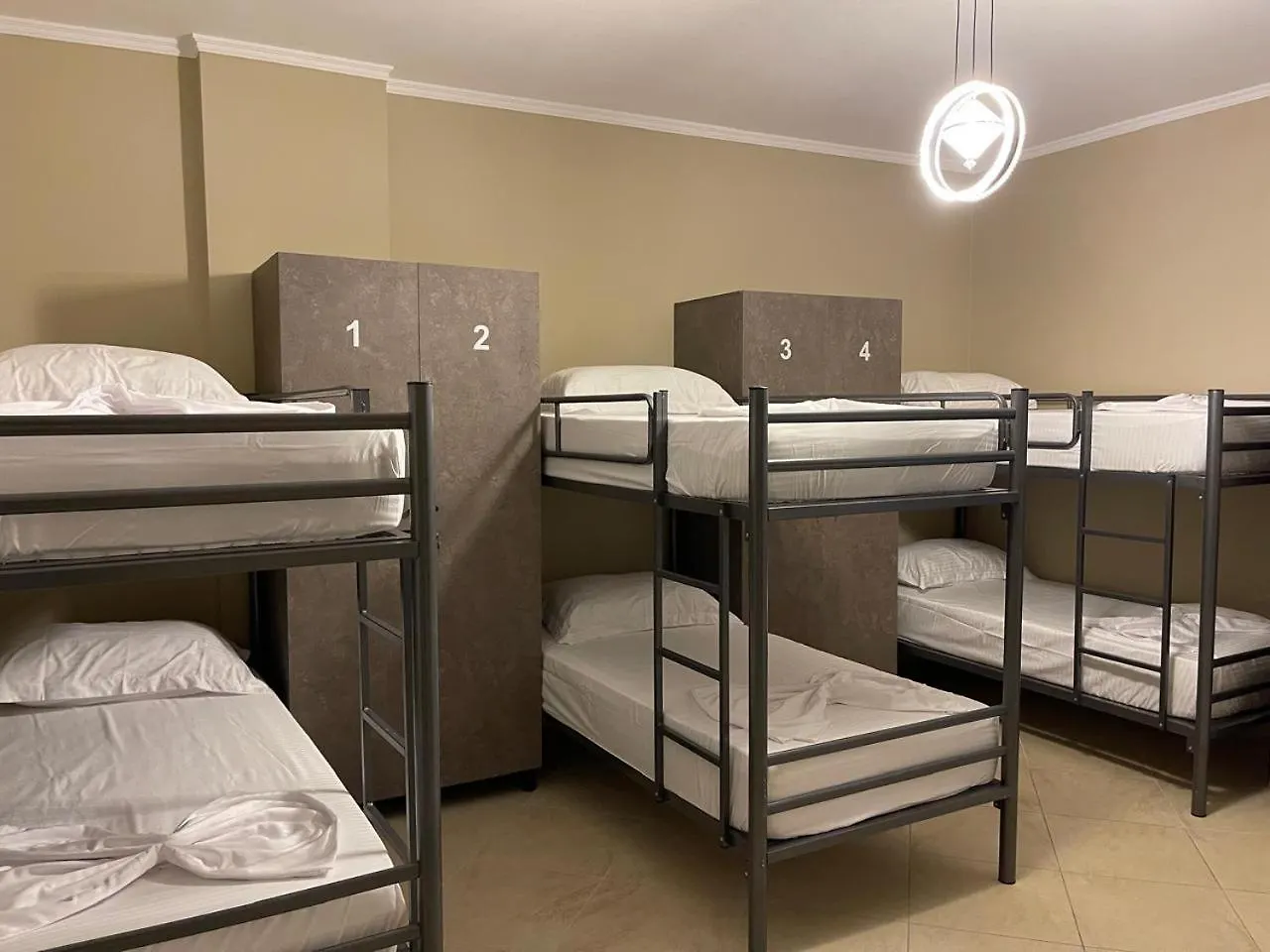 Buda Hostel Selitë e Vogël